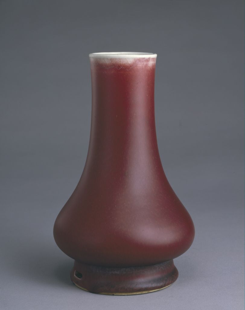 图片[1]-Langyao red glaze wearing straight bottle-China Archive